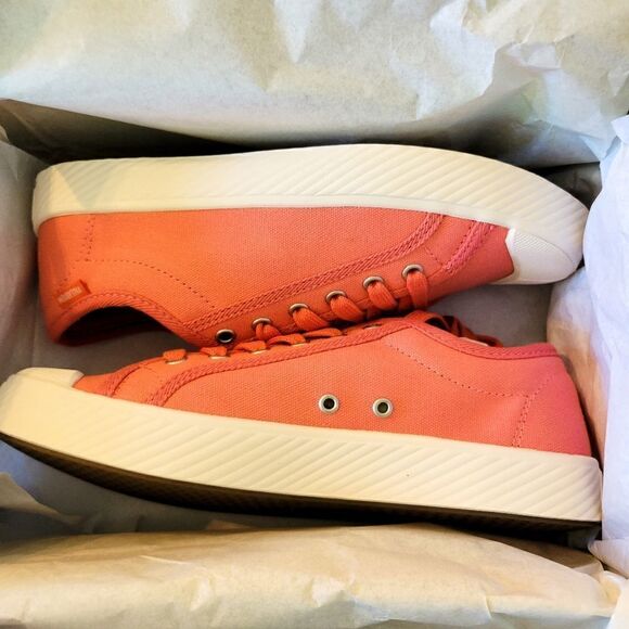 Palladium Pallapheonix OG Spiced Coral Low-Top Sneaker - Picture 4 of 6